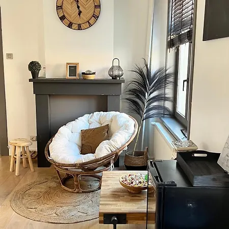 Ura Center Oda ve Kahvaltı